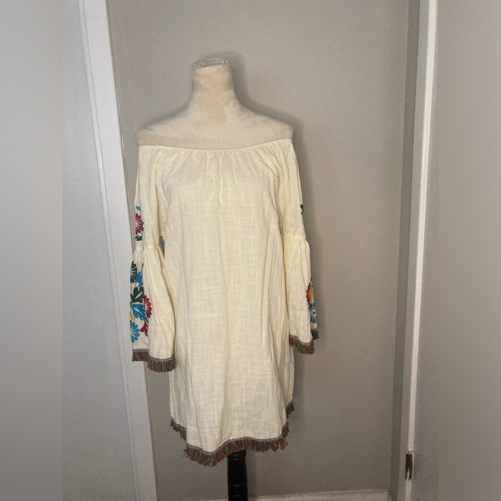 Velzera Ivory Dress